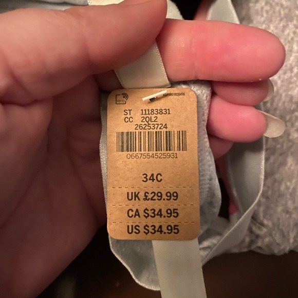 ‘Wear Everywhere Wireless Push-Up’ bra from Victoria’s Secret PINK size 34C - Picture 6 of 7